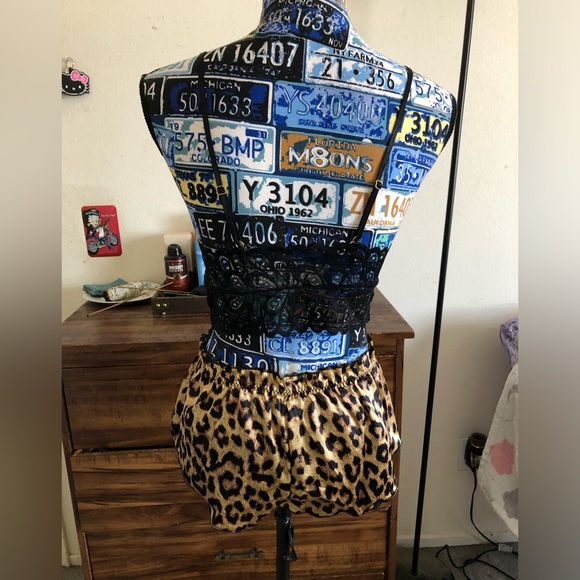 Sexy leopard print lingerie pajamas - Picture 3 of 11